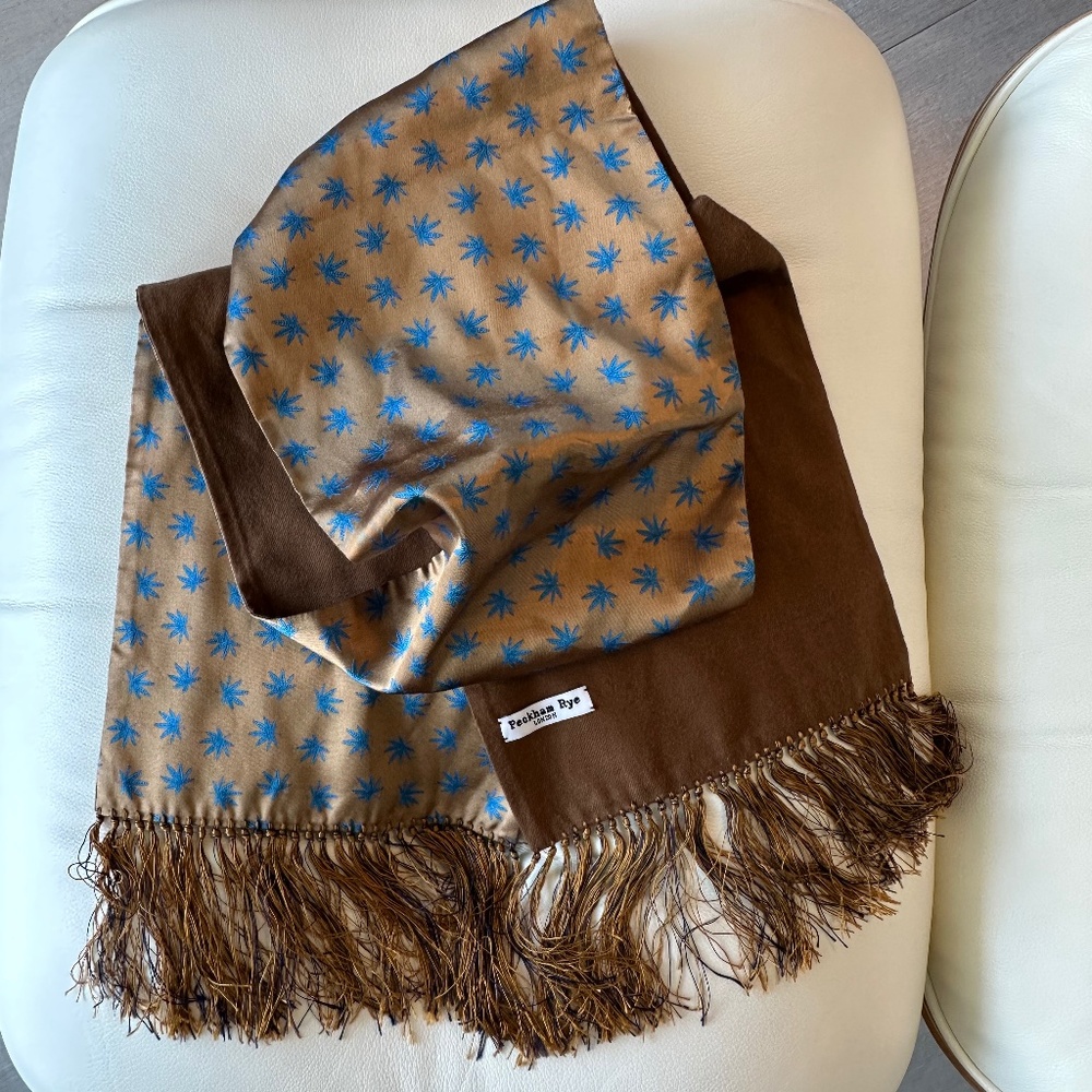 Peckham Rye cannabis leaf motif scarf